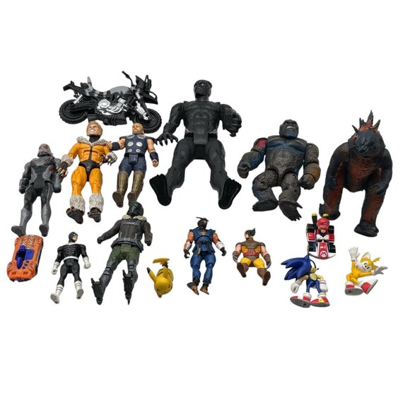 Marvel Legends Action Figure Lot Thor Black Panther Avengers Mixed Lot 16 Pieces - Picture 1 of 9